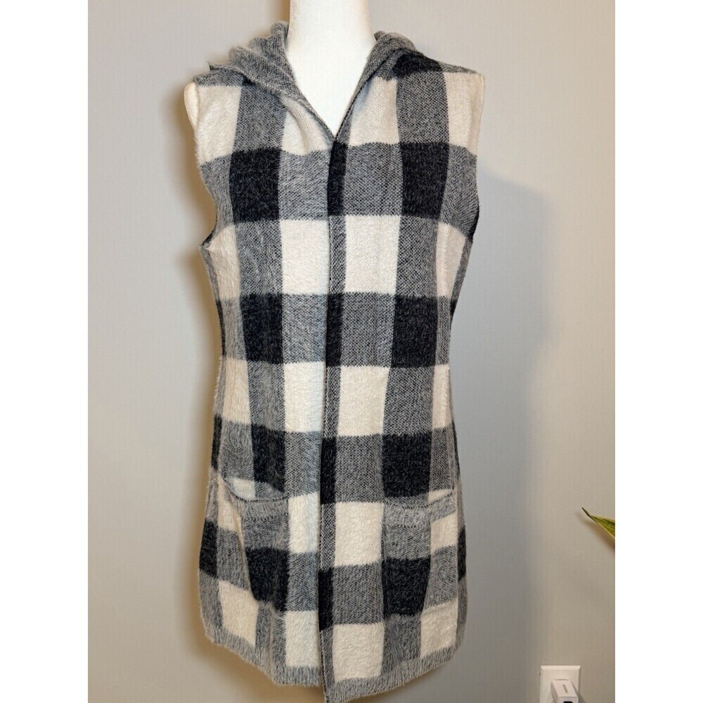 Cyrus Vest Buffalo Plaid Cozy Black White Open Front Hoodie Women’s Medium